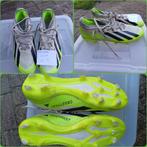 Adidas voetbalschoenen, Maat XS of kleiner, Ophalen of Verzenden, Zo goed als nieuw, Schoenen