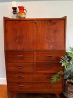 Mid-century teak bar cabinet, Huis en Inrichting, Ophalen, Sarah@boldwallflowers.com, Zo goed als nieuw, Zaandam