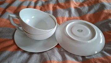 2x ( thee ) kop en schotel beschikbaar voor biedingen