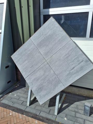 De Mekro Las Vegas terrastegel - 60x60x4cm - €21,95,- p/m² beschikbaar voor biedingen