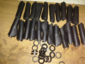 11 set NIEUW handvaten per set 5 euro beschikbaar voor biedingen