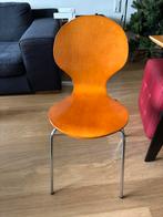 4 Stapelbare houten stoel met metalen poten, Ophalen, Gebruikt, Bruin, Vier