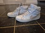 Nike Sneakers Maat 40 - Gedragen, Wit, Nike, Ophalen of Verzenden, Sneakers of Gympen