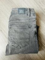 Dames spijkerbroek, Kleding | Dames, Spijkerbroeken en Jeans, Ophalen, Bershka, Zo goed als nieuw, W28 - W29 (confectie 36)
