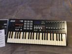 Akai MPK49 professional midi keyboard, Muziek en Instrumenten, Midi-apparatuur, Ophalen, Zo goed als nieuw