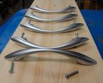 Te koop 3 stuks krukstellen en 5 stuks meubelgrepen., Ophalen of Verzenden, Nieuw