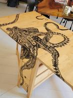 Ikea Norden tafel met octopus tekening, Ophalen, 50 tot 100 cm, 50 tot 100 cm, Zo goed als nieuw