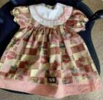Roze, rose poppenjurkje, jurk pop beertjes-design, Verzamelen, Poppen, Ophalen of Verzenden, Gebruikt, Kleertjes