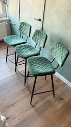 3x groene barkrukken, Huis en Inrichting, Barkrukken, 3 krukken, Ophalen, Zo goed als nieuw, 60 tot 90 cm