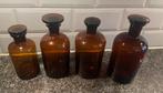 Set van 4 vintage apothekersflessen (amberkleurig) met dop, Huis en Inrichting, Woonaccessoires | Vazen, Overige kleuren, Ophalen of Verzenden