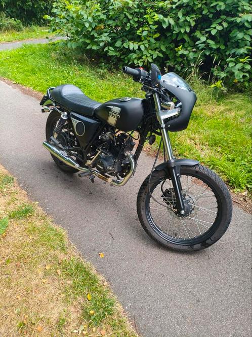 Mash fifty caferacer schakel brommer, Fietsen en Brommers, Brommers | Overige merken, Zo goed als nieuw, Ophalen