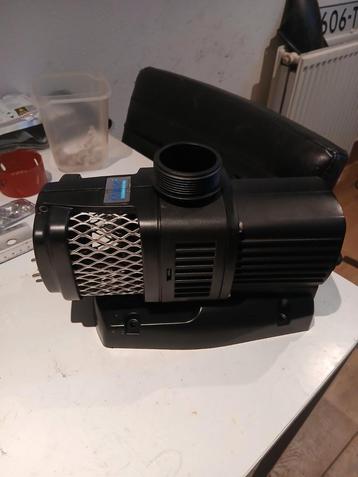 Nieuwe Oase Gravity Eco 15000 vijverpomp energyzuinig!! beschikbaar voor biedingen