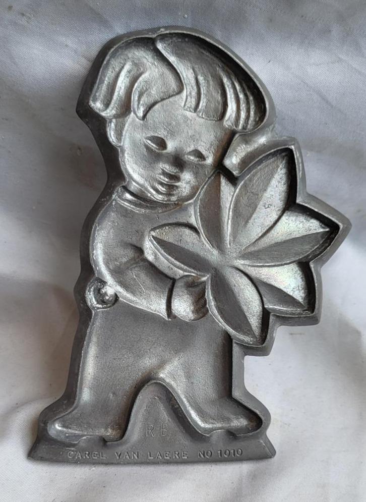 Oude Marsepeinvorm: Meisje met Bloem, Antiek en Kunst, Curiosa en Brocante, Ophalen of Verzenden