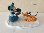 Disney Minnie mouse en Pluto - beeldje - kerstdorp - scrooge, Ophalen, Mickey Mouse, Zo goed als nieuw, Beeldje of Figuurtje