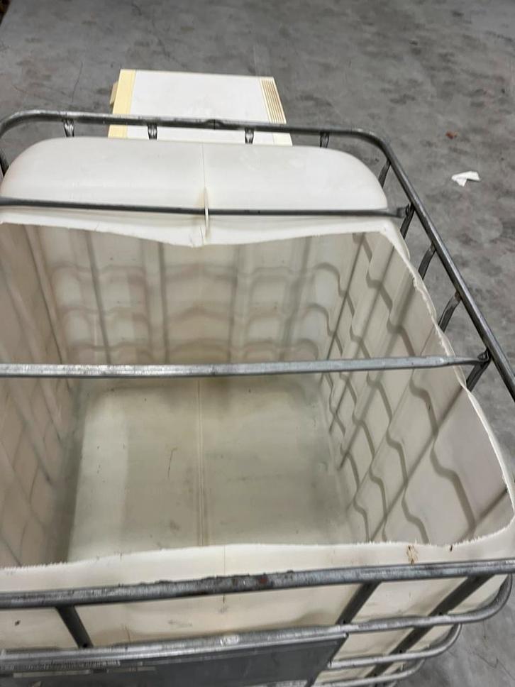 IBC Container - 1000 Liter. Opengewerkt  ook als regenton, Tuin en Terras, Regentonnen, 150 liter of meer, Ophalen