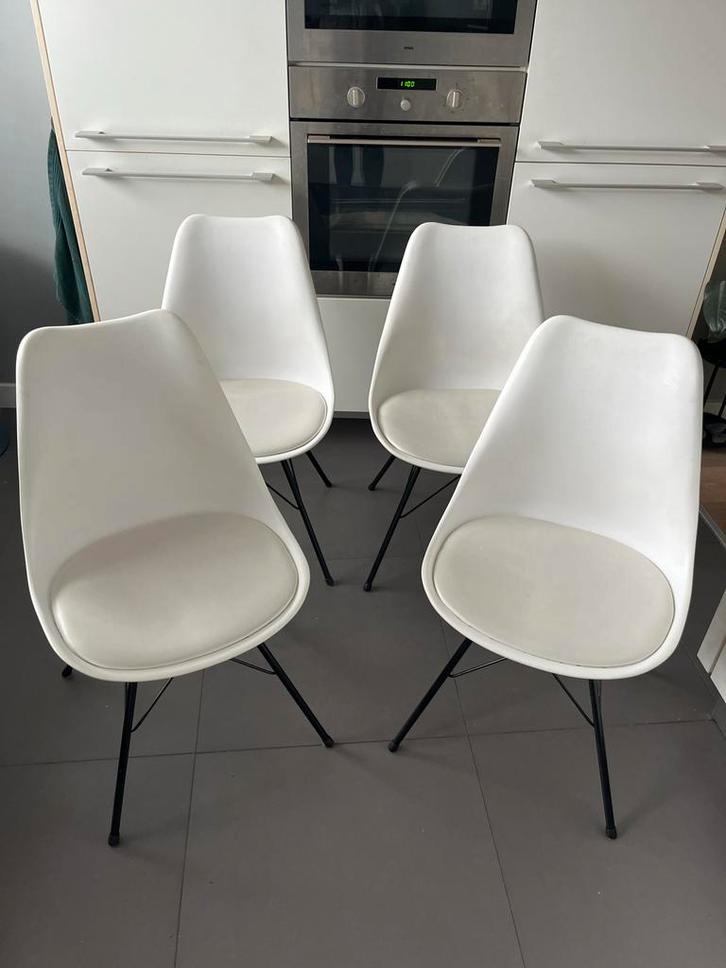 Witte Eetkamerstoelen - Set van 4, Huis en Inrichting, Stoelen, Gebruikt, Vier, Kunststof, Wit, Ophalen