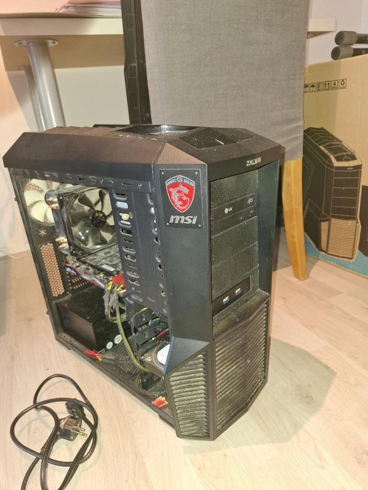 Game PC met 980ti, Spelcomputers en Games, Games | Pc, Gebruikt, Overige genres, 1 speler, Vanaf 3 jaar, Ophalen