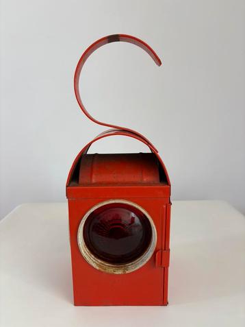 Oude spoorlamp Chalwyn met brander beschikbaar voor biedingen