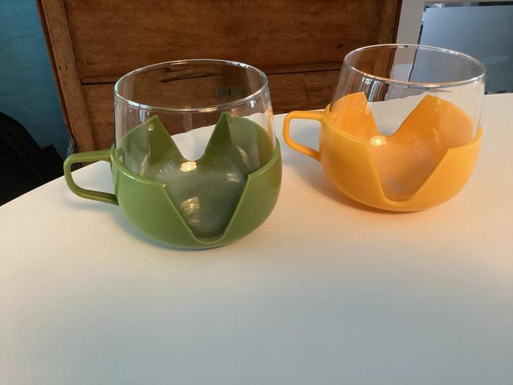 Vintage thee kopjes set, Huis en Inrichting, Keuken | Keukenbenodigdheden, Gebruikt, Ophalen of Verzenden