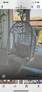 Stijlvolle witte hangstoel, Huis en Inrichting, Stoelen, Stoer, Wit, Ophalen of Verzenden, Zo goed als nieuw