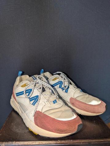 Karhu Fusion 2.0 'Tea Rose' | Maat 44.5 beschikbaar voor biedingen