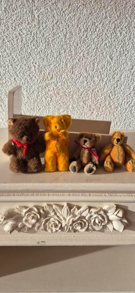 Vintage Mini Beertjes - Set van 4, Verzamelen, Beren en Cherished Teddies, Gebruikt, Beeldje, Overige merken, Ophalen of Verzenden