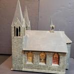 Miniatuur kerkje neo Gotisch, Gebruikt, Ophalen of Verzenden, 1:50 of kleiner