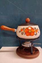 Vintage, retro fondueset met oranje bloem nette staat, Fondueset, Brander, Ophalen of Verzenden, Zo goed als nieuw