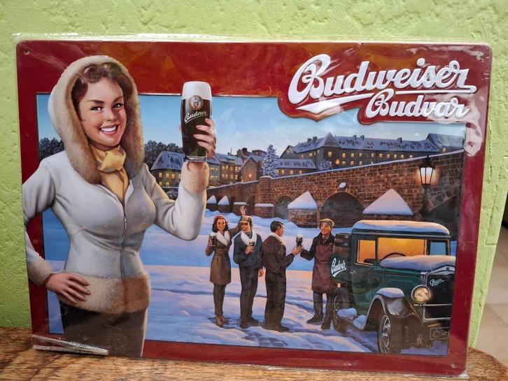 reclamebord Budweiser Budvar (in originele verpakking), Verzamelen, Biermerken, Nieuw, Reclamebord, Plaat of Schild, Overige merken