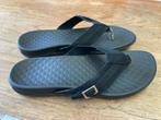 Zwarte teenslippers, Slippers, Zwart, Nieuw, Ophalen of Verzenden