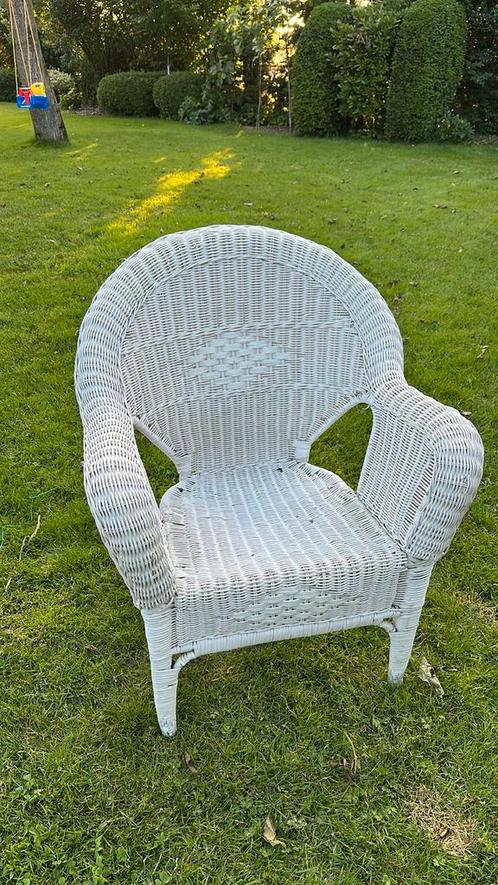 Witte rotan stoel landelijk, Huis en Inrichting, Stoelen, Gebruikt, Eén, Stof, Wit, Ophalen