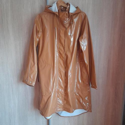 Nieuwe regenjas van Ilse Jacobsen maat 40, Caravans en Kamperen, Regenkleding, Nieuw, Regenjas, Dames, Ophalen of Verzenden