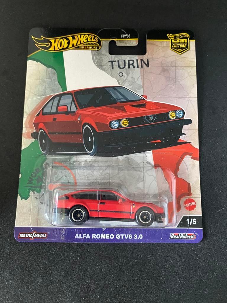Hot wheels alfa romeo gtv, Hobby en Vrije tijd, Modelauto's | Overige schalen, Mattel, Mattel, Nieuw, Ophalen of Verzenden