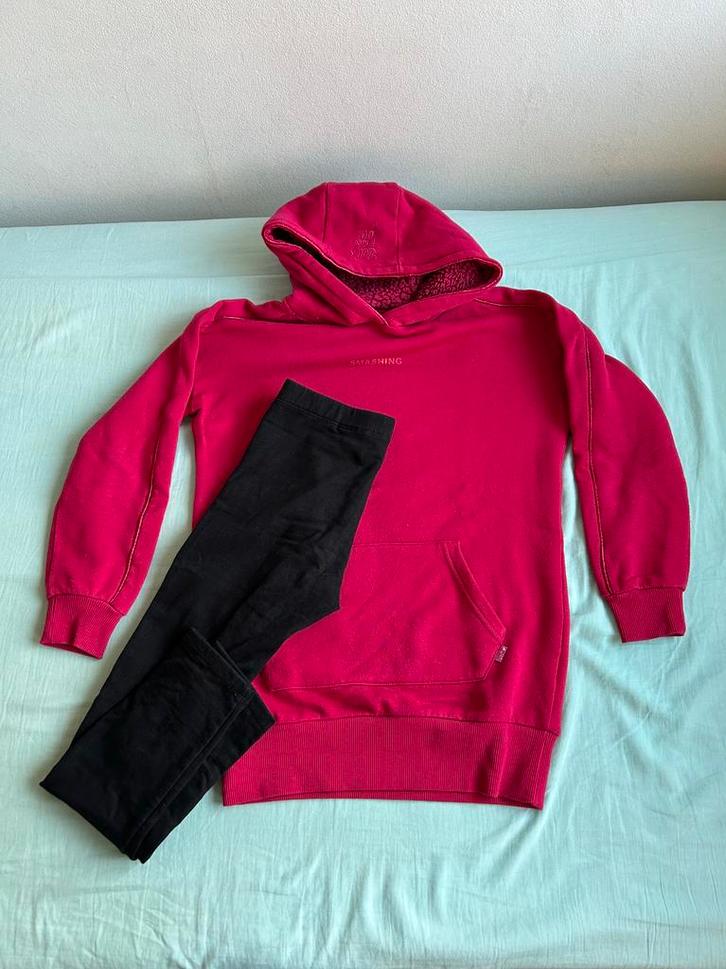 Setje warme lange trui We en winterlegging 134-140, Kinderen en Baby's, Kinderkleding | Maat 134, Zo goed als nieuw, Meisje, Ophalen of Verzenden