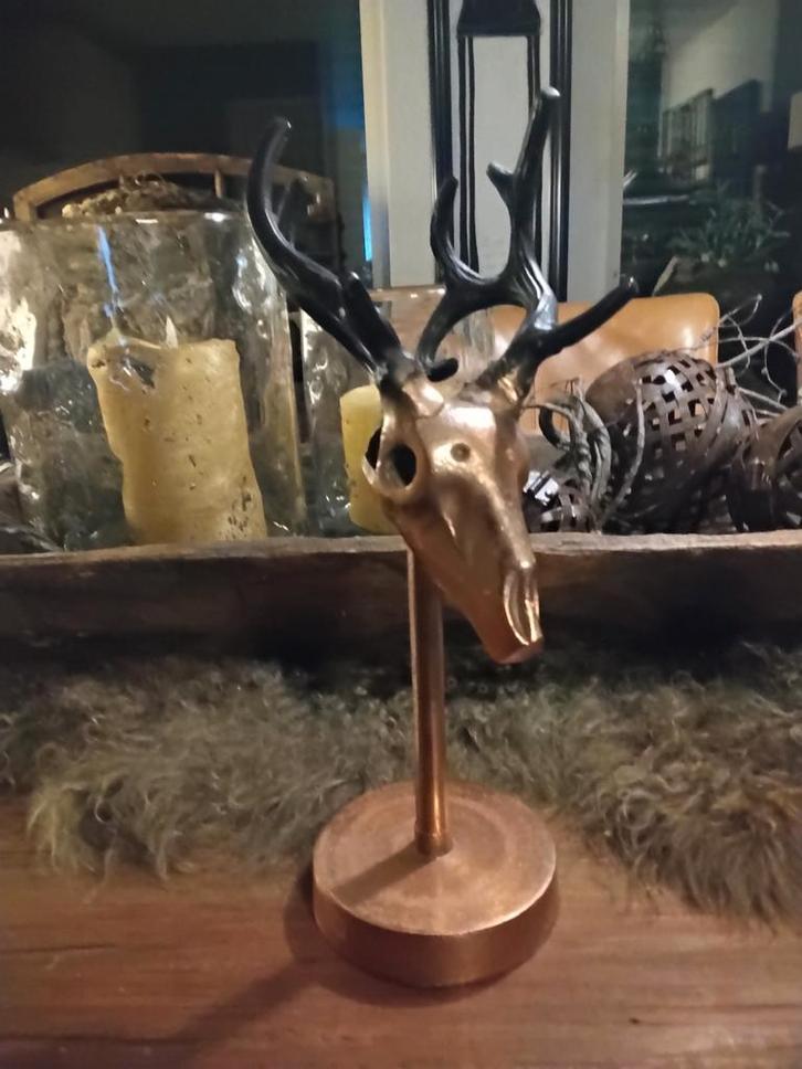 Koperen Hert met Zwart Gewei, Tuin en Terras, Tuinbeelden, Zo goed als nieuw, Dierenbeeld, Metaal, Ophalen of Verzenden