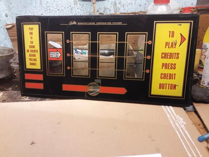 Bally slotmachine glass 4 en 5 rollen, Verzamelen, Automaten | Gokkasten en Fruitautomaten, Gebruikt, Overige munten, Ophalen of Verzenden