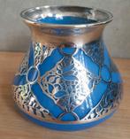 Oud blauw overlay vaasje, Antiek en Kunst, Antiek | Vazen, Ophalen of Verzenden