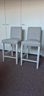 Set van 2 ikea barkrukken, Met voetsteun, 60 tot 90 cm, Zo goed als nieuw, 2 krukken