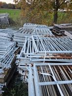 Hekjes babybox hekwerk, Ophalen, Gebruikt, IJzer