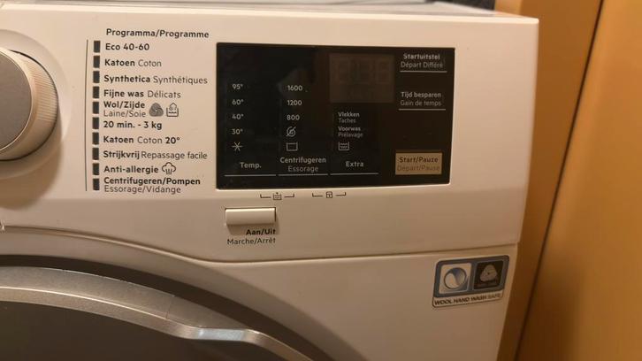 AEG 6000 Serie Lavamat ProSense, Witgoed en Apparatuur, Wasmachines, Zo goed als nieuw, Voorlader, 6 tot 8 kg, 85 tot 90 cm, 1200 tot 1600 toeren