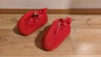 Efteling Pardoes sloffen rood met bel maat 39 40 zgan, Ophalen of Verzenden, Zo goed als nieuw, Jongetje of Meisje, Slofjes