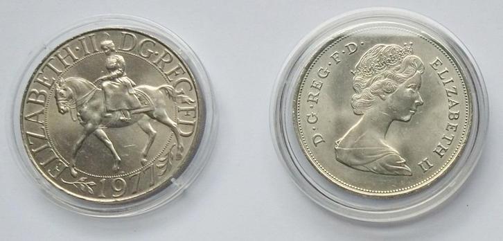 Twee penningen Brits koninghuis, Postzegels en Munten, Munten | Nederland, Koningin Beatrix, Ophalen of Verzenden