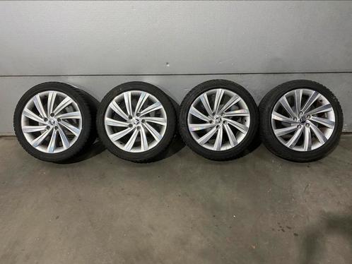 Winterset Skoda Octavia Dunlop 18 inch Bridgestone, Auto-onderdelen, Banden en Velgen, Banden en Velgen, Winterbanden, 18 inch