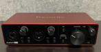focusrite scarlett 2i2 3rd gen + garantie tot 06-'26, Ophalen of Verzenden, Zo goed als nieuw
