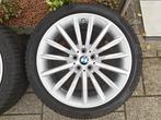 Pirelli Winterbanden 245/40/R19 met BMW Velgen, Auto-onderdelen, Banden en Velgen, Banden en Velgen, Winterbanden, Personenwagen