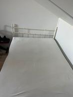 IKEA Twijfelaar Bed 140x200, Huis en Inrichting, Slaapkamer | Bedden, Wit, Zo goed als nieuw, Twijfelaar, 200 cm