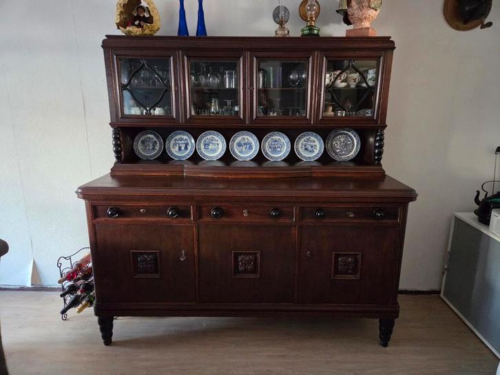 Antieke Duitse broodkast buffetkast kast, Huis en Inrichting, Kasten | Buffetkasten, 200 cm of meer, 50 tot 75 cm, Ophalen