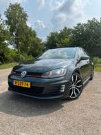 Volkswagen Golf 2.0 TSI Performance 230PK DSG 2015 Grijs, Auto's, 65 €/maand, 4 cilinders, 1984 cc, Origineel Nederlands