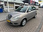 Lancia Ypsilon 1.4 Oro, Voorwielaandrijving, Gebruikt, 4 cilinders, 400 kg
