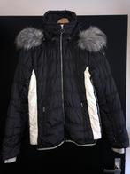 Ski jas merk Luhta maat 40 dames model, Kleding | Dames, Ophalen of Verzenden, Zo goed als nieuw, Maat 38/40 (M), Zwart